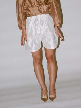 Chelsea Mak Orlando shorts in pinstripe